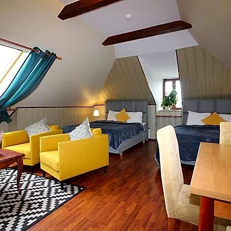City Aparthotel 3*