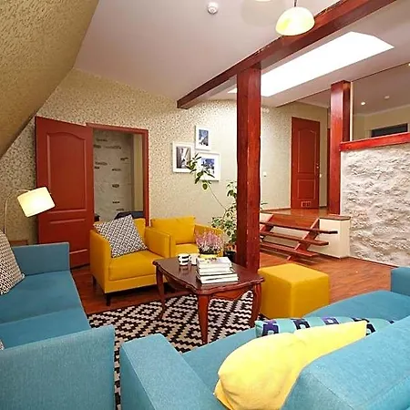 City Aparthotel