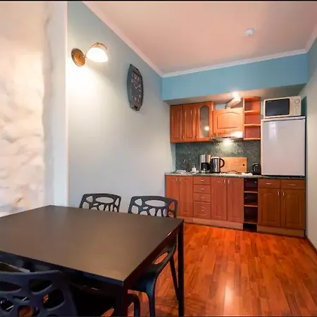 アパートホテル シティ レジデンス 3*