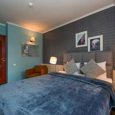 シティ レジデンス 3*