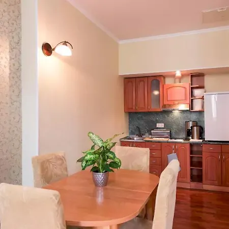 シティ レジデンス アパートホテル